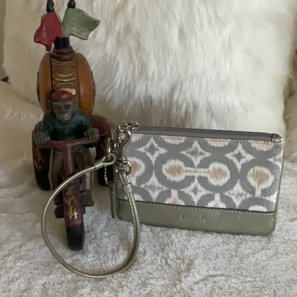Coach Ikat Patterned Wristlet EUC